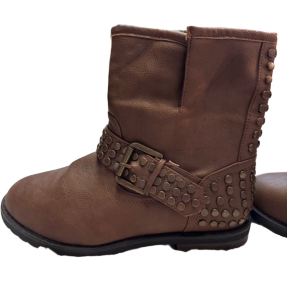 Charles Albert Brown boots Size 6.5 has studs and buckle detail side zip NEW - Picture 10 of 12